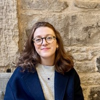Erinn Headshot